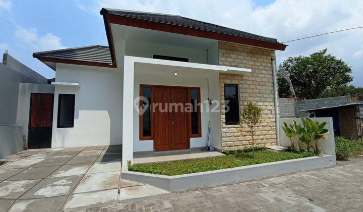 RUMAH SIAP HUNI MINIMALIS MODERN LIMASAN TYPE 50/95m2 DI SLEMAN 2