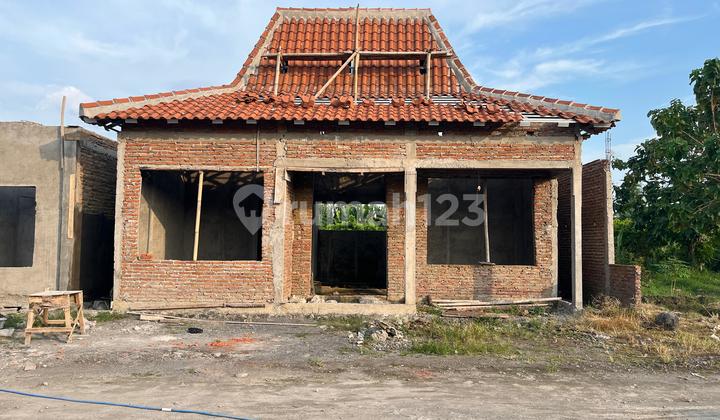 For Sale Classic Joglo Limasan Type 36/74m² Ready to Build Only 445 Million in Prambanan, Price Still NEGOTIABLE For Sale Classic Joglo Limasan Type 36/74m² Ready to Build Only 445 Million in Prambanan, Price Still NEGOTIABLE