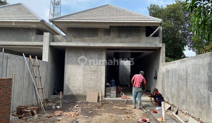 Jual Rumah Siap Huni Dalam Proses Bangun 70 di Sleman Type Luas 1