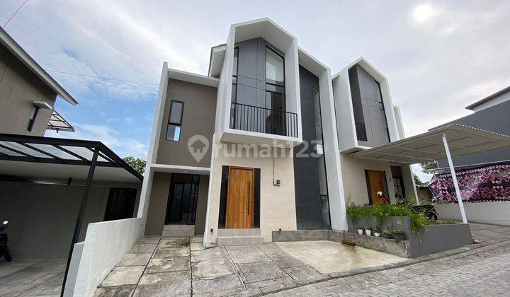 Jual Rumah Siap Huni Type Luas Megah 2 Lantai Lokasi Strategis di Pusat Kota Jogja Legalitas SHM Siap Kpr 1