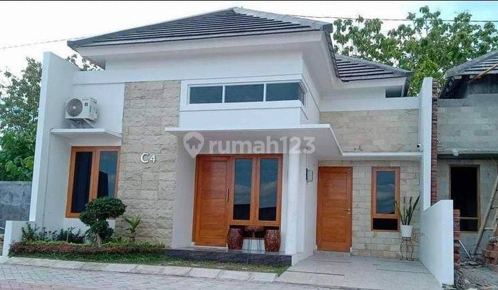 Jual Rumah Minimalis Limasan Type 50 100m2 di Klaten Dekat Exit Tol Prambanan