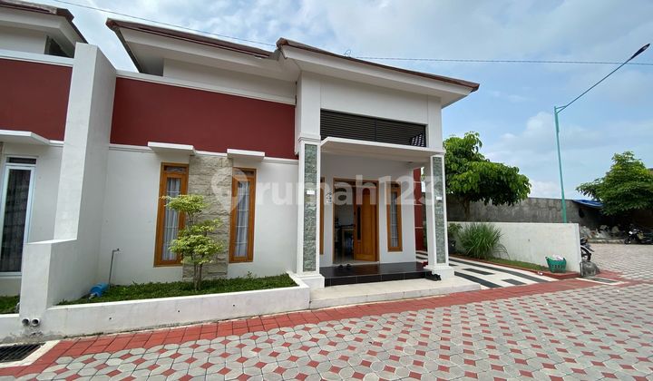 Rumah Siap Huni Minimalis Modern Cocok Untuk Rumah Baru Pasangan Muda Type 45/80 2KT+1KM di Klaten