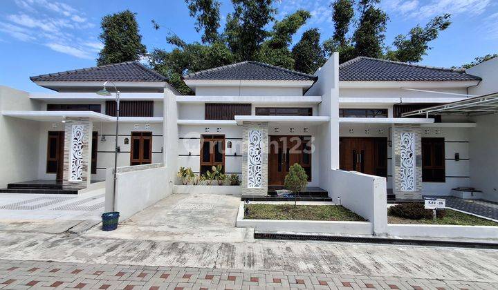 Cantik rumah Minimalis Modern Limasan Konsep Menawan Cuma 200 Jutaan 1