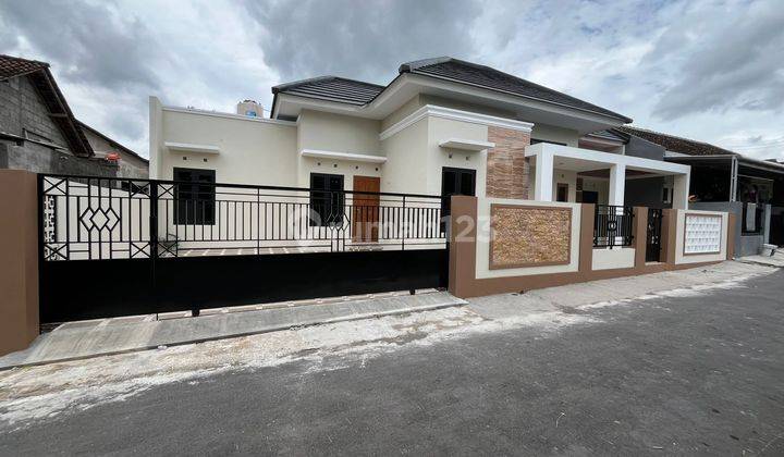 Ready Jual Rumah Siap Huni Megah Luas Di Kalasan Jogja 1