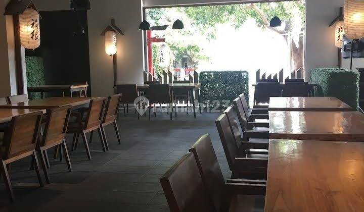 Ruko Besar 3 Lantai Area Komersil Dekat Kampus Ternama 5