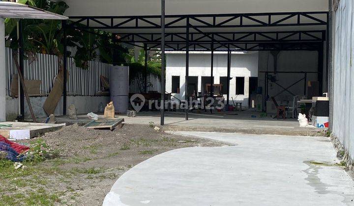 Di Sewakan Ruang Usaha Luas dan Strategis Dekat Kampus Atmajaya 1