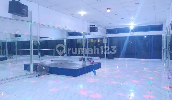 Di Jual Ruko 3 Lantai Luas dan Lokasi Strategis 3
