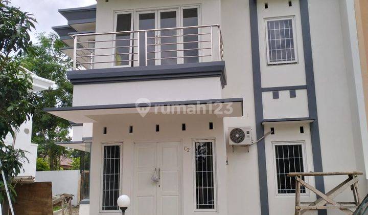 Disewakan Rumah Canrik 2 Lantai Sleman 1