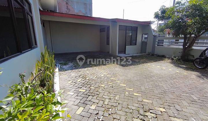 Rumah Kantor Besar dan Parkir Super Luas, Strategis 5