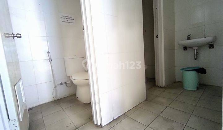 Rumah Kantor Besar dan Parkir Super Luas, Strategis 8