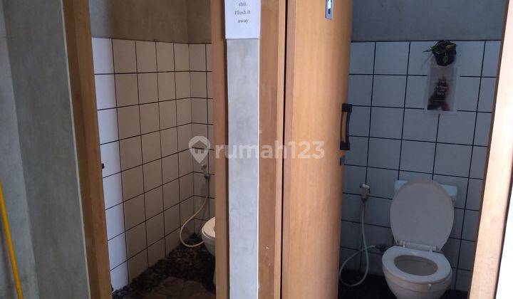 Ruang Usaha Cocok Untuk Kuliner Strategis, Pakir Luas 13
