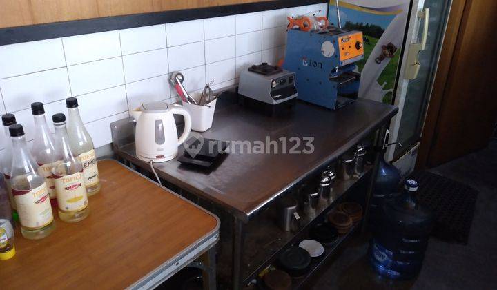 Ruang Usaha Cocok Untuk Kuliner Strategis, Pakir Luas 16