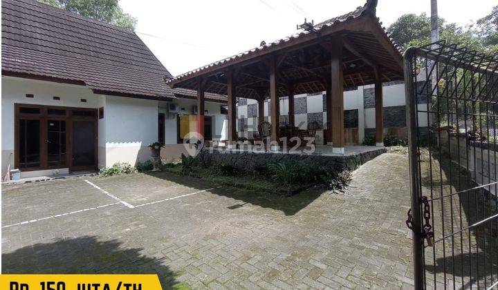 Disewakan Villa Jalan Kaliurang, Pakem 1