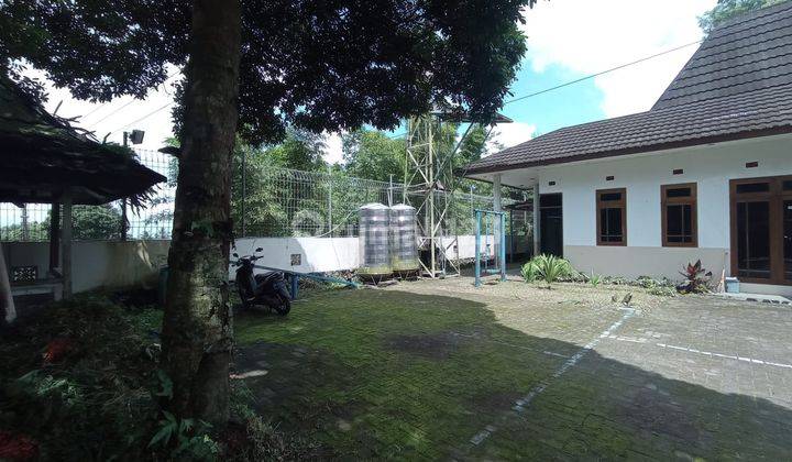 Disewakan Villa Jalan Kaliurang, Pakem 2