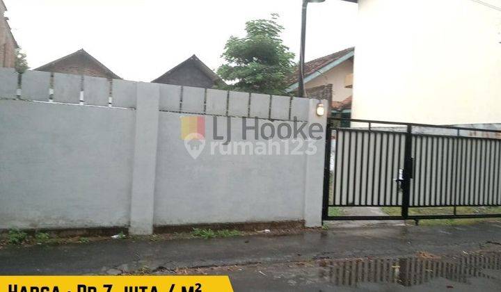 Dijual Tanah Bonus Bangunan Lokasi Jalan Tambak, Godean 1