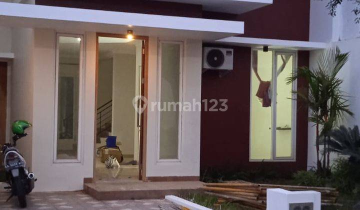 Rumah 2 Lantai Dalam Perumahan di Mertoyudan Magelang 2