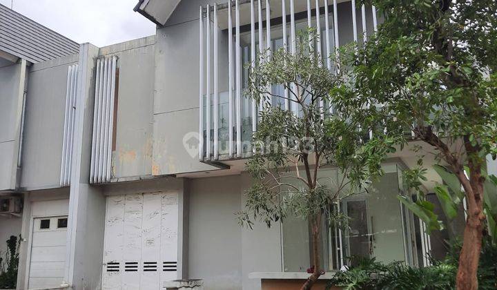 Rumah hook siap huni di Discovery sektor 9  Bintaro Jaya  2