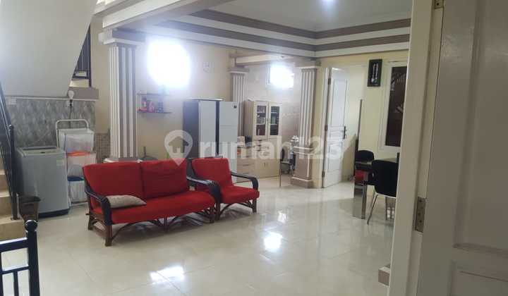 Rumah di Perum Bukit Alam Surya 3 Lantai SHM Bagus Utara 2