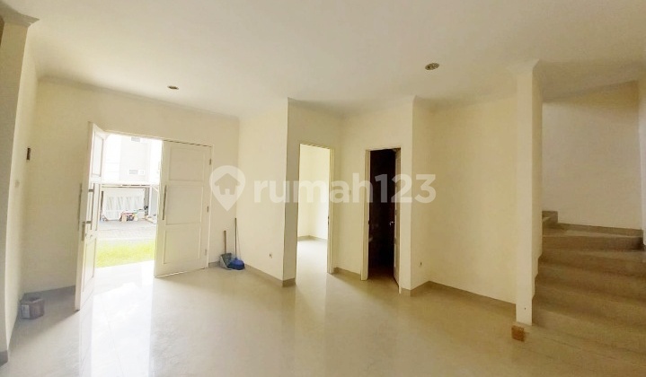 Rumah di Perum Citra Garden 2 Lantai SHM Bagus Selatan 2