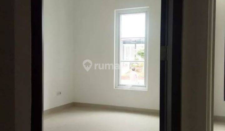 Rumah di Perum Citra Garden 2 Lantai SHM Baru Utara 3