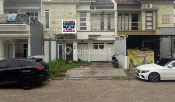 Rumah di Perum Bukit Kencana III 2 Lantai SHM Bagus Utara 2