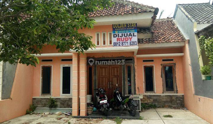 Rumah di Perum Indah Sejahtera IV SHM Butuh Renovasi Timur 1