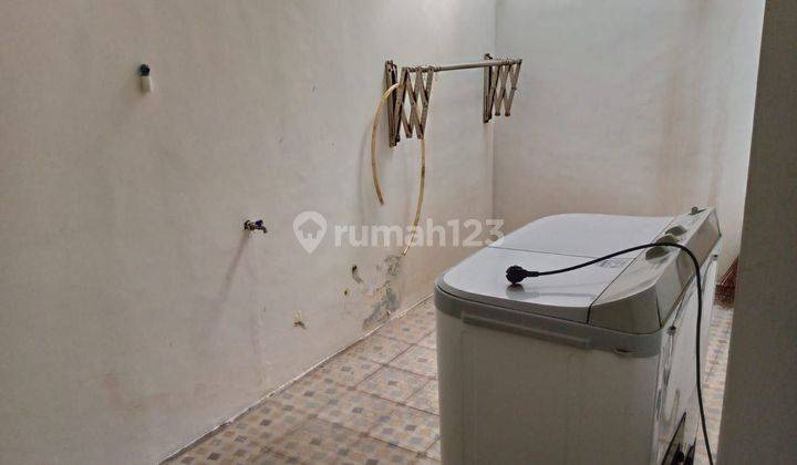 Rumah di Jl. P. Tirtayasa 2 Lantai SHM Bagus Timur 2