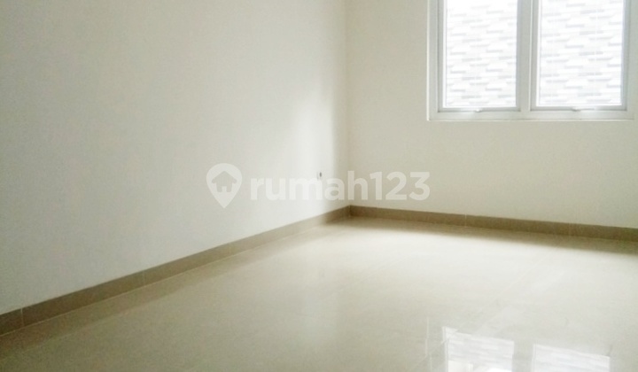 For Rent New Nice House in West Teluk Betung 2