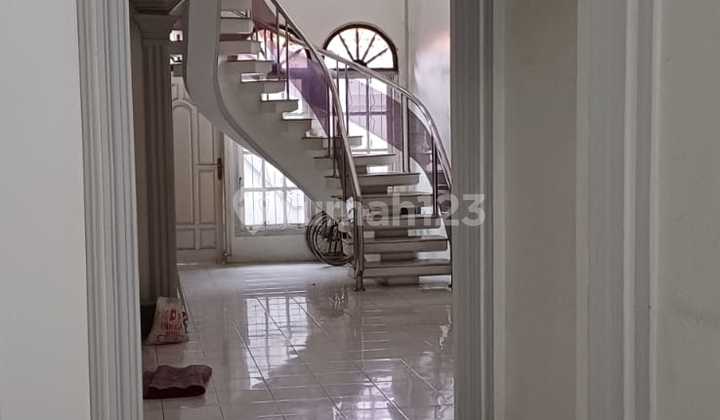 Nice House Shm, Pahoman 2