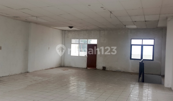 For Rent: Connected Shop House in Busy Area 2