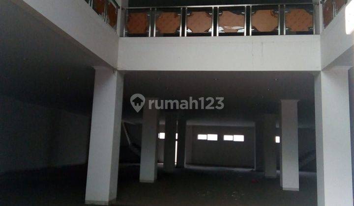 Ruko Jumbo Lokasi Strategis 882 m SHM Bagus 2