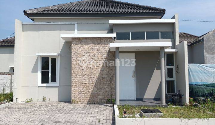 RUMAH DEKAT GUNUNGANYAR SURABAYA 2LANTAI 400JUTAAN  RITZ COAST  2