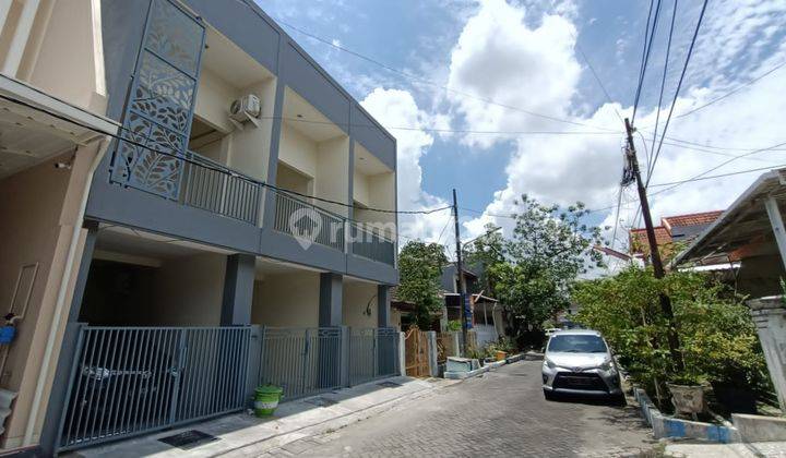 RUMAH RUNGKUT SURABAYA MURAH 2LANTAI READY BARU PERUM KOSAGRA 