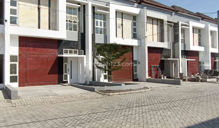 Rumah 2lantai tanpa DP di Azzahra Greenland Cemandi Sidoarjo 1