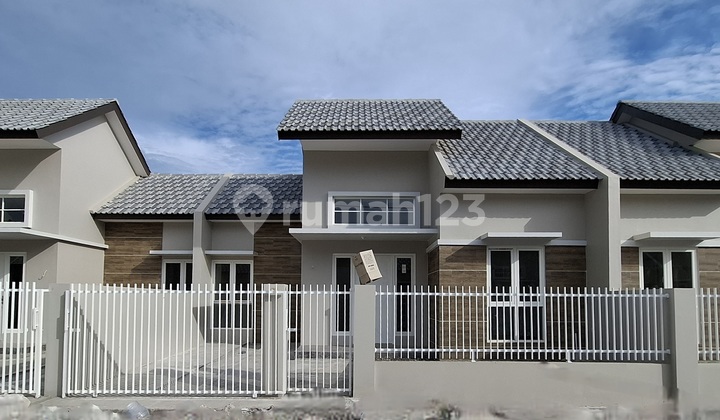 Rumah Dekat Gunung Anyar Surabaya DP 0% di Alana Regency Cemandi