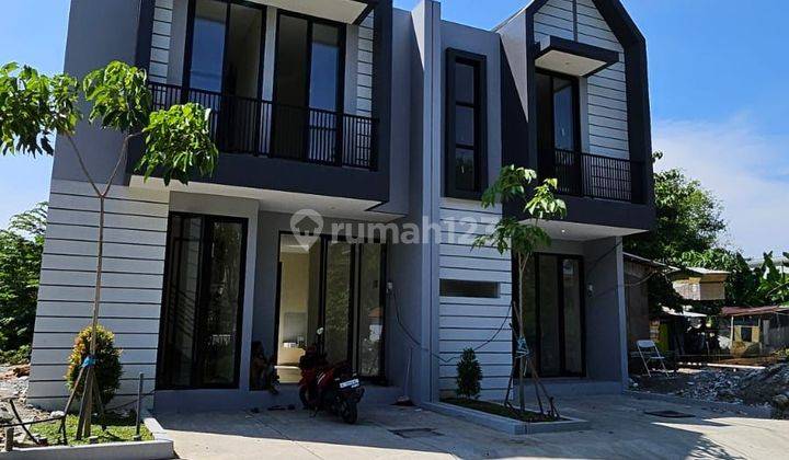 Rumah 2Lantai Dekat Kampus UBAYA Anggrek Residence Surabaya 1