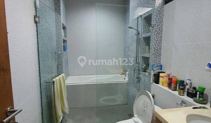 Rumah Mewah, Cantik Dan Siap Huni Disewakan Di Bintaro 2