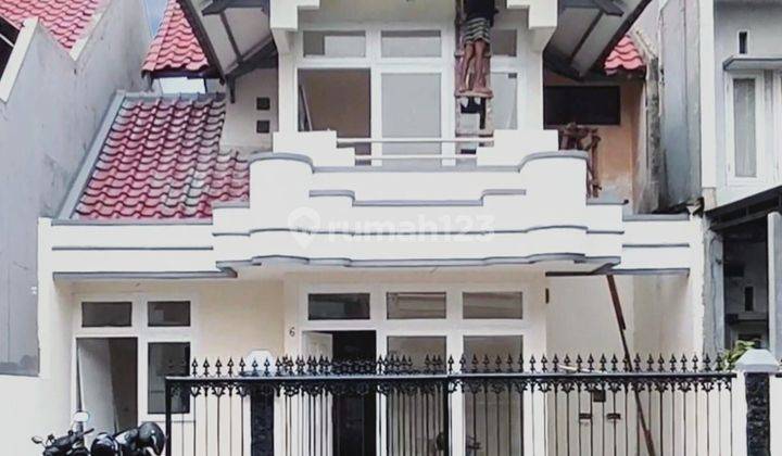 Rumah 2 lantai LT 144 m2 Bagus Di Banjar Wijaya Tangerang  1