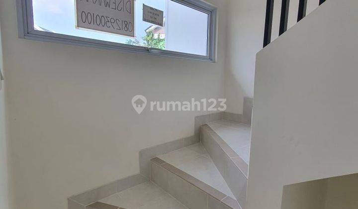 Rumah 2 Lantai Bagus Disewakan Di Martinez Gading Serpong  2