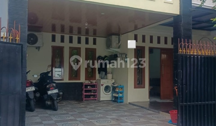 Rumah Minimalis di Boulevard Hijau Harapan Indah Bekasi