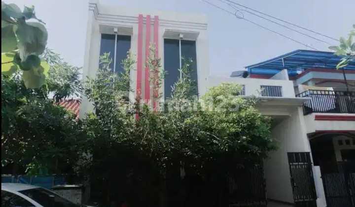 Rumah 2 Lantai LT 120 Meter di Metland Menteng Cakung