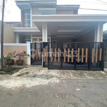 Beautiful Minimalist House LT 120 M² in Galaxy Complex Beautiful Minimalist House LT 120 M² in Galaxy Complex