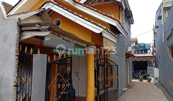 Rumah 2 Lantai Strategis Jarak 45 Meter ke Jalan Raya Pulogebang 2
