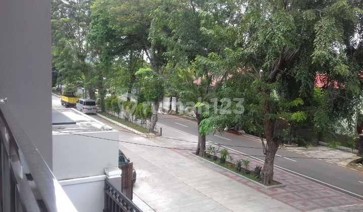 Rumah Baru Mewah di Kav Marinir Pondok Kelapa Duren Sawit 2