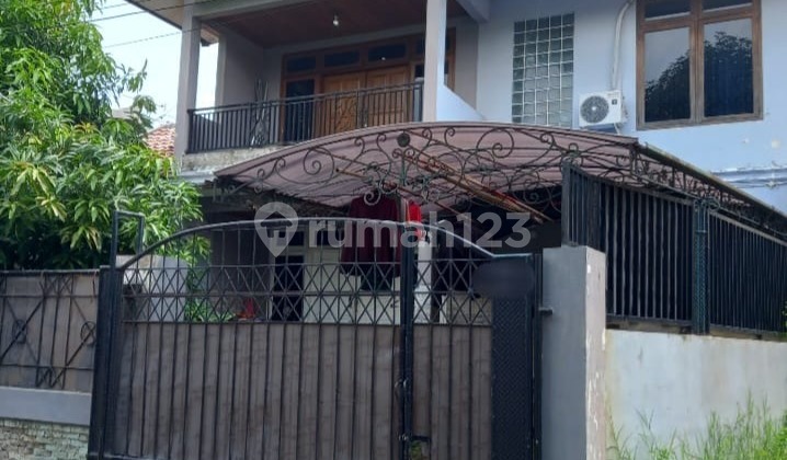 Rumah 2 Lantai LT 193 M² di Duren Sawit