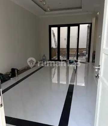 Full Renov Total - Rumah Cantik Minimalis di Boulevard Hijau Harapan Indah Bekasi 2