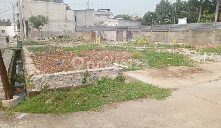 Ready-to-Build 105 Square Meter Land in Jatinegara Indah Complex