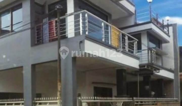 Rumah Bagus LT 180 - Komplek di Area Hankam Pondok Gede