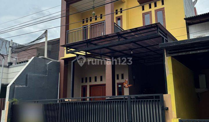 Rumah Cantik Minimalis di Komplek Jakasampurna Dekat Lrt Krl 1