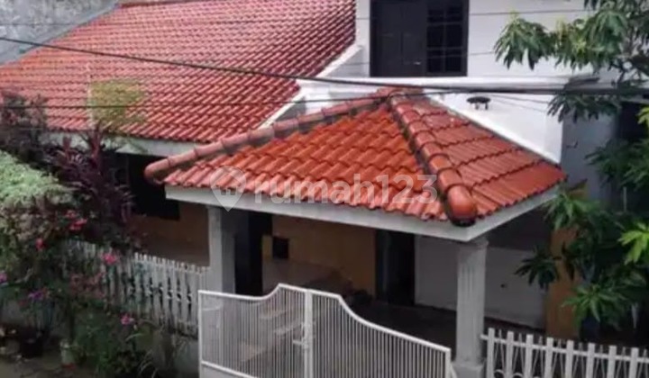 Rumah LT 304 M² di Kelapa Gading